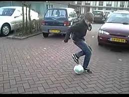 Ground Moves (street soccer – futsal) 